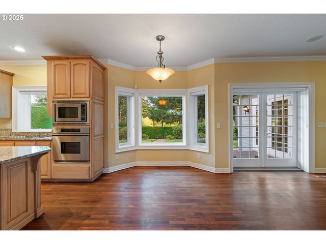 3110 Nw LACAMAS Dr, Camas, WA 98607