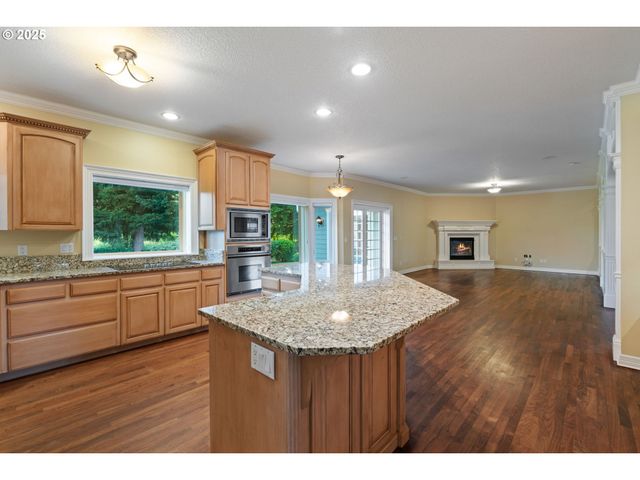 3110 Nw LACAMAS Dr, Camas, WA 98607