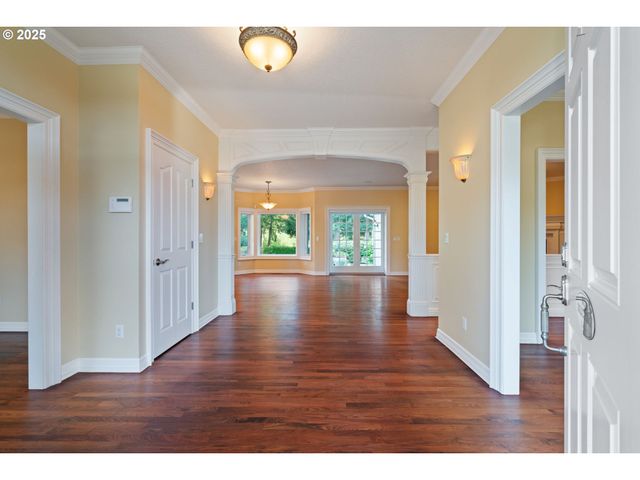 3110 Nw LACAMAS Dr, Camas, WA 98607