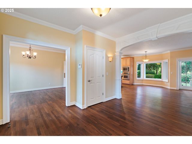 3110 Nw LACAMAS Dr, Camas, WA 98607