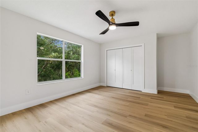 16936 FALCONRIDGE ROAD, Lithia, FL 33547