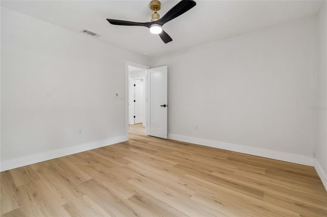 16936 FALCONRIDGE ROAD, Lithia, FL 33547