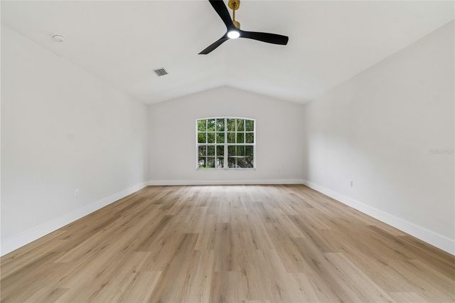16936 FALCONRIDGE ROAD, Lithia, FL 33547