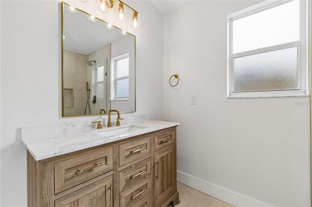 16936 FALCONRIDGE ROAD, Lithia, FL 33547