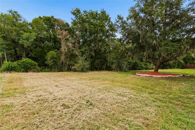 16936 FALCONRIDGE ROAD, Lithia, FL 33547