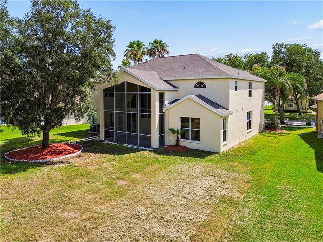 16936 FALCONRIDGE ROAD, Lithia, FL 33547