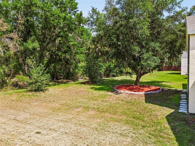 16936 FALCONRIDGE ROAD, Lithia, FL 33547