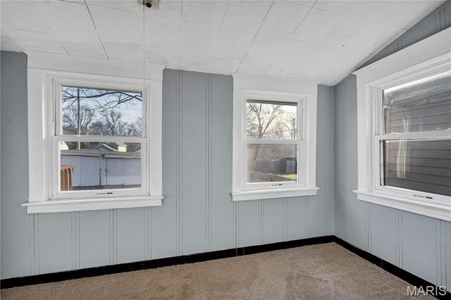 7070 Winona Avenue, St Louis, MO 63109