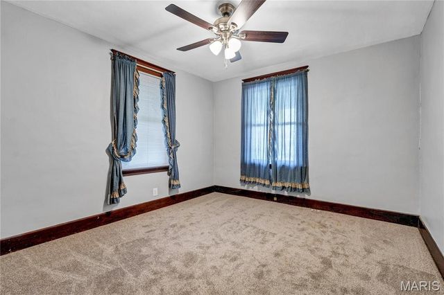 7070 Winona Avenue, St Louis, MO 63109