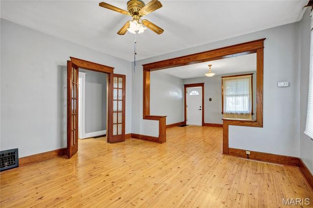 7070 Winona Avenue, St Louis, MO 63109