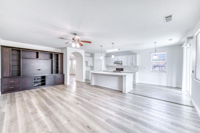 6575 E Cetti Avenue, Fresno, CA 93727