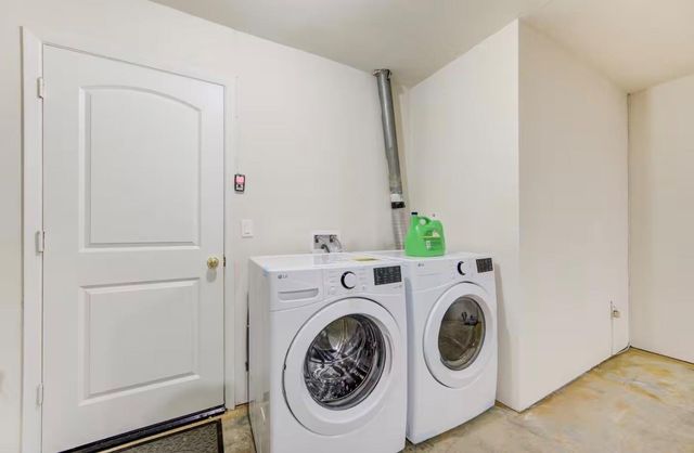 6131 Gladewell Drive, Houston, TX 77072