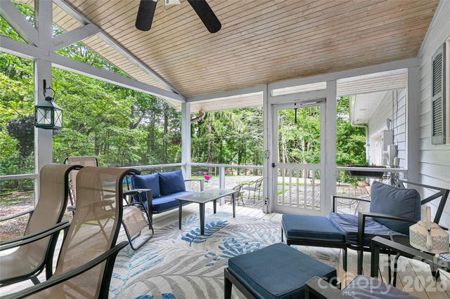 149 Tucked In Lane, Brevard, NC 28712