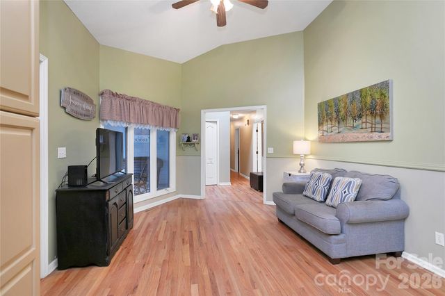 149 Tucked In Lane, Brevard, NC 28712