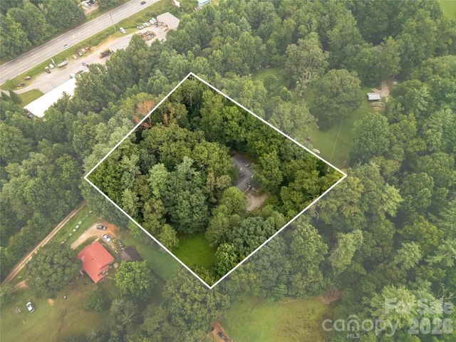 149 Tucked In Lane, Brevard, NC 28712