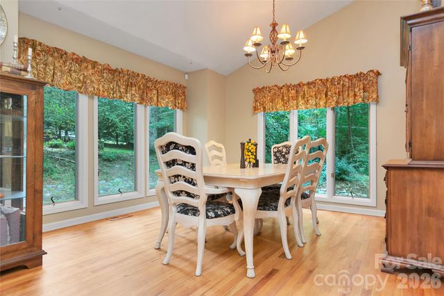 149 Tucked In Lane, Brevard, NC 28712