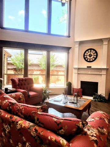 6401 Vintage Lake Drive, Arlington, TX 76016