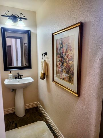 6401 Vintage Lake Drive, Arlington, TX 76016