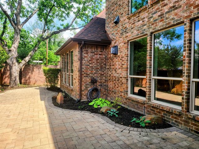 6401 Vintage Lake Drive, Arlington, TX 76016