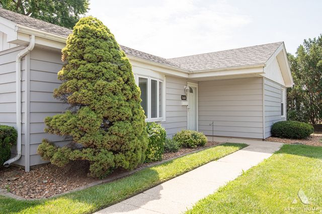 11655 S Nagle Avenue, Worth, IL 60482