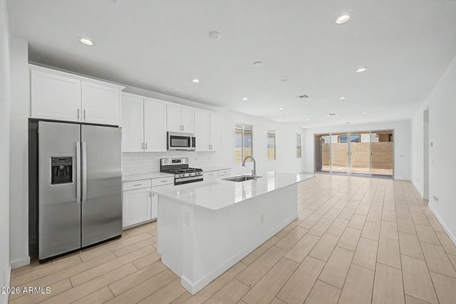 8046 W GRANADA Road, Phoenix, AZ 85035