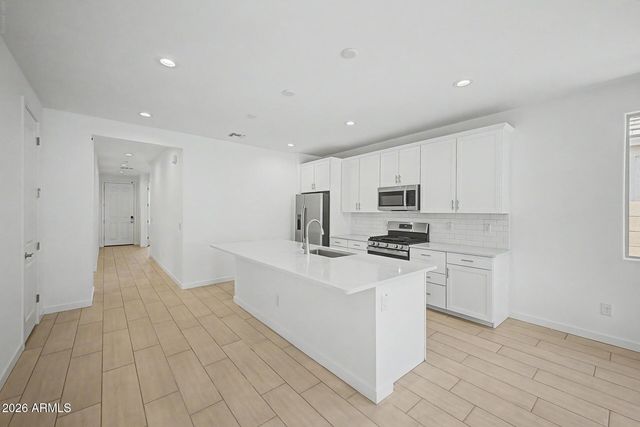 8046 W GRANADA Road, Phoenix, AZ 85035