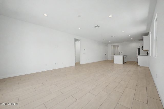 8046 W GRANADA Road, Phoenix, AZ 85035