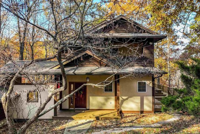 6671 E Gross Road, Bloomington, IN 47401