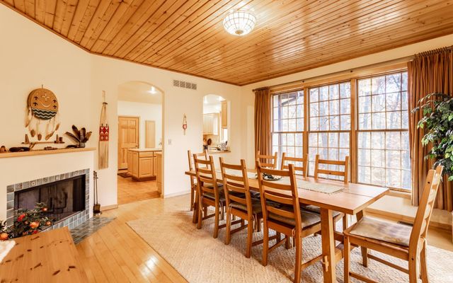 6671 E Gross Road, Bloomington, IN 47401