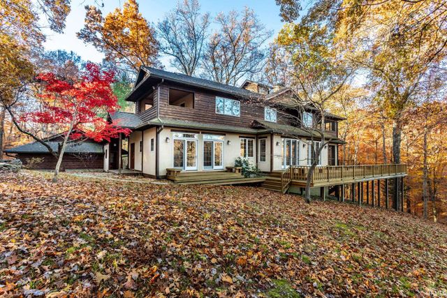 6671 E Gross Road, Bloomington, IN 47401