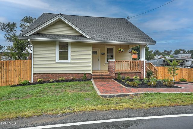 29013 Hillman Highway, Meadowview, VA 24361