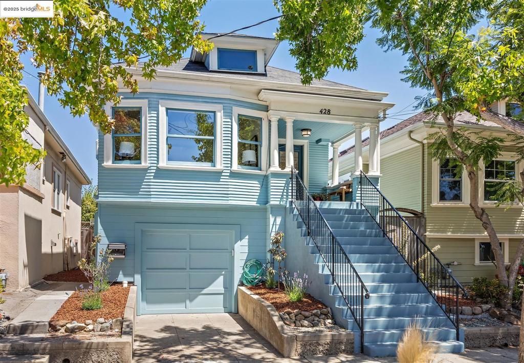 428 Cavour St, Oakland, CA 94618