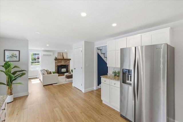 8 Eileen Road, Norton, MA 02766