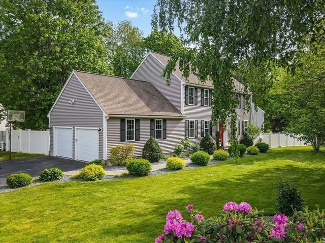 8 Eileen Road, Norton, MA 02766