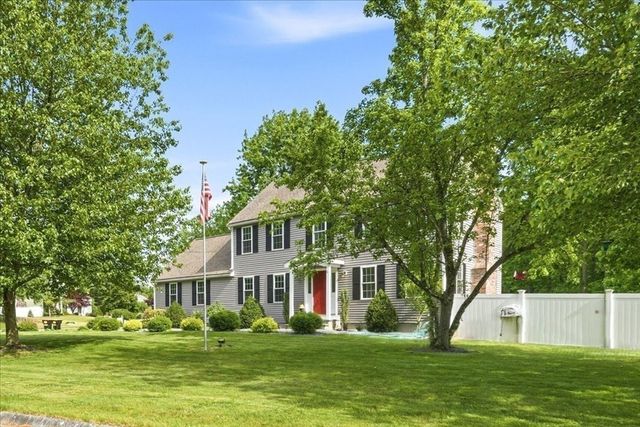 8 Eileen Road, Norton, MA 02766