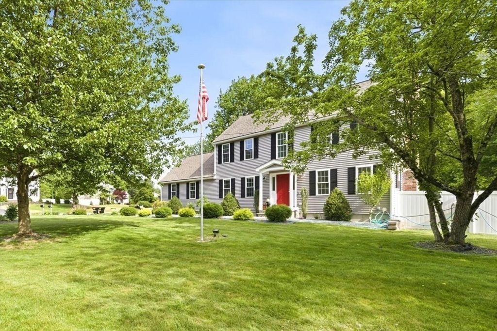 8 Eileen Road, Norton, MA 02766