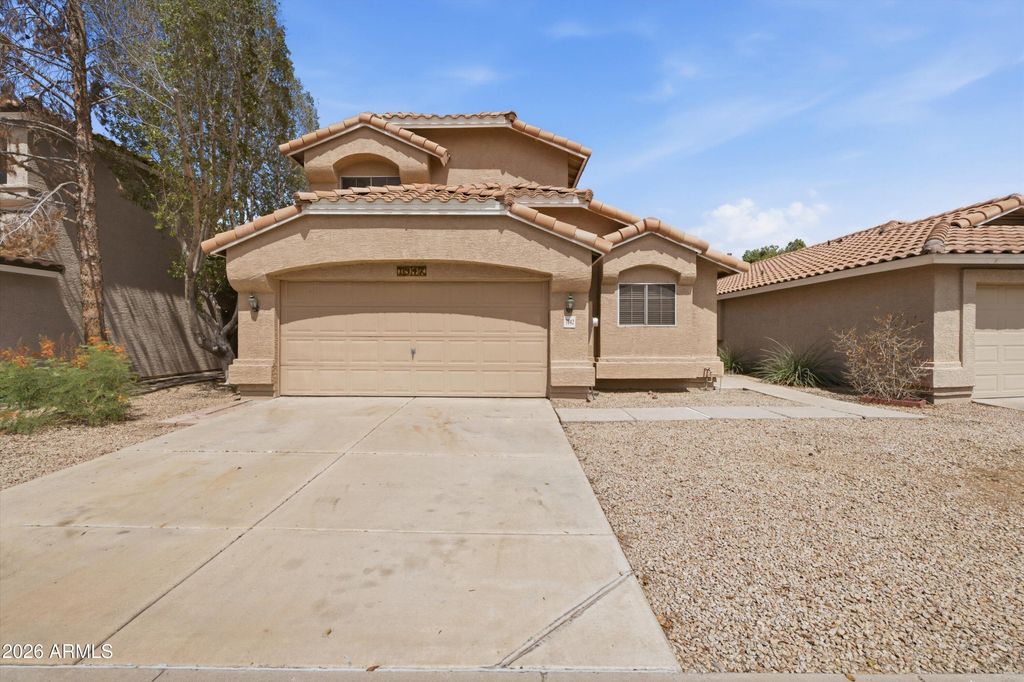 7942 W Paradise Drive, Peoria, AZ 85345 — photo 2