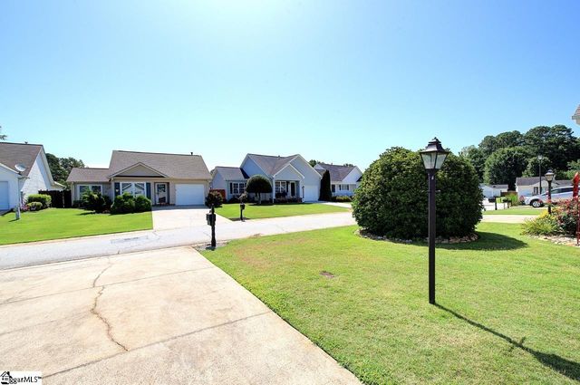 108 Baldwin Place, Easley, SC 29642