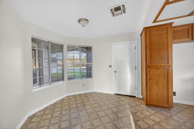 764 Cobble Hill Way, Galt, CA 95632