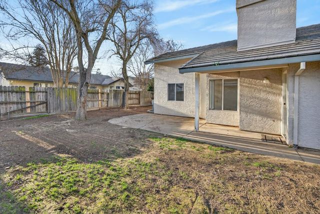764 Cobble Hill Way, Galt, CA 95632