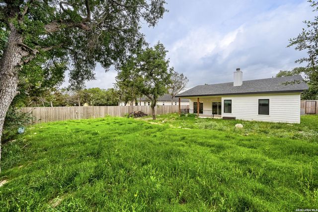 673 Mockingbird Cv, Spring Branch, TX 78070