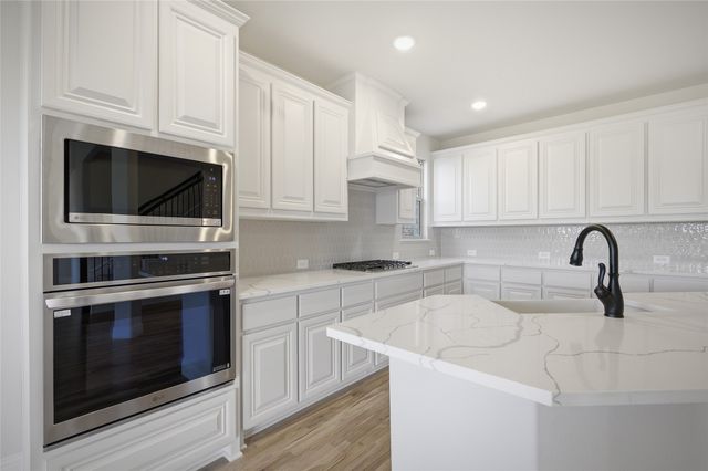 1909 Amber Gate Drive, Anna, TX 75409