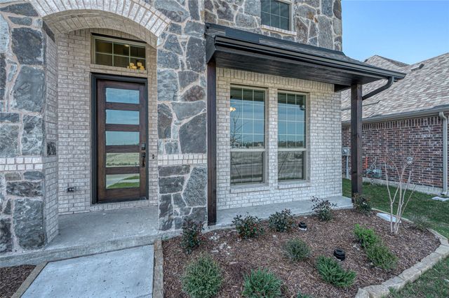 1909 Amber Gate Drive, Anna, TX 75409