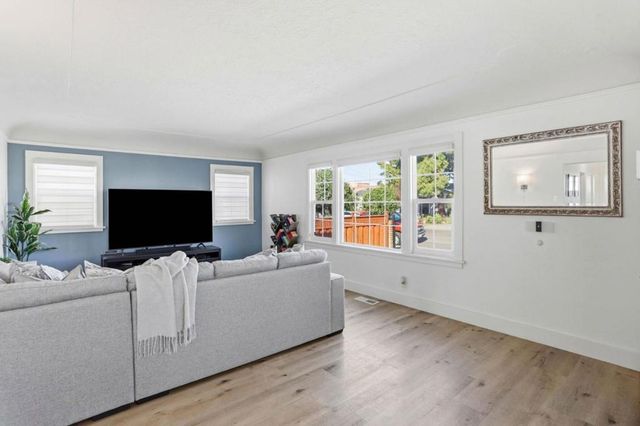 166 E Humboldt Street, San Jose, CA 95112