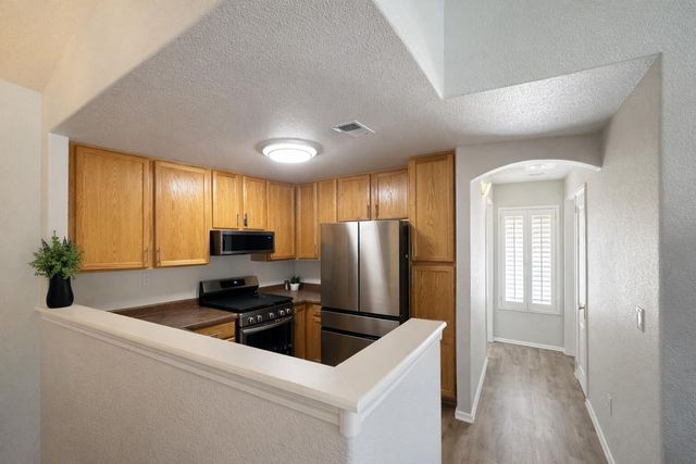 5239 Molokai Street NE, Albuquerque, NM 87111