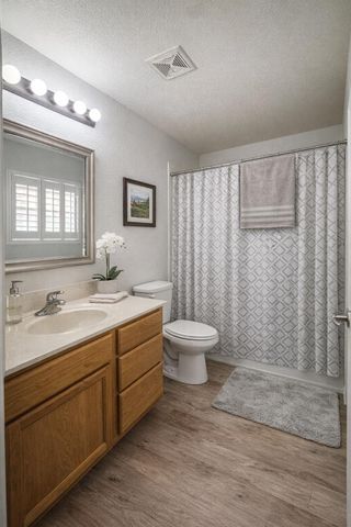 5239 Molokai Street NE, Albuquerque, NM 87111