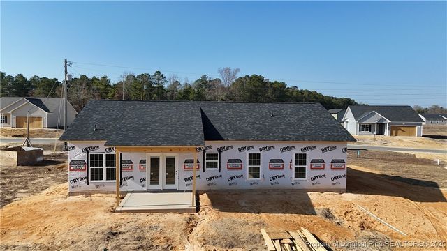 90 Orchard Lane, Parkton, NC 28371