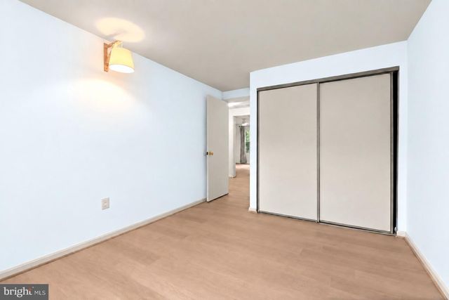 38 BATTERSEA BRIDGE CT, Lutherville Timonium, MD 21093