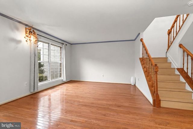 38 BATTERSEA BRIDGE CT, Lutherville Timonium, MD 21093