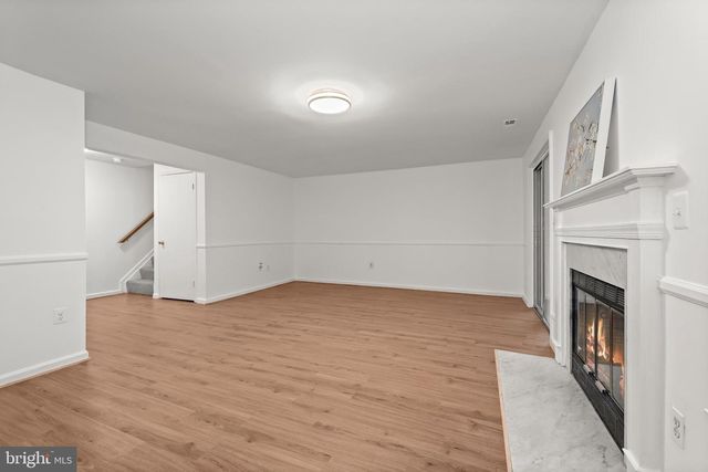 38 BATTERSEA BRIDGE CT, Lutherville Timonium, MD 21093